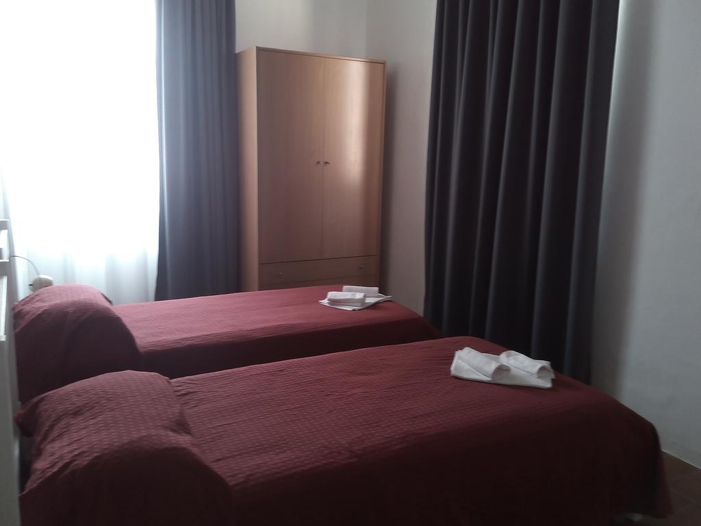 Hotel Piccola Firenze Firenzuola Zimmer foto